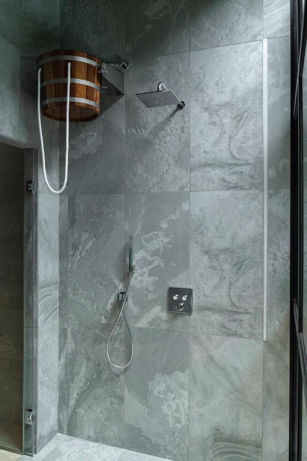 Set Spa Mouscron Εξωτερικό φωτογραφία
